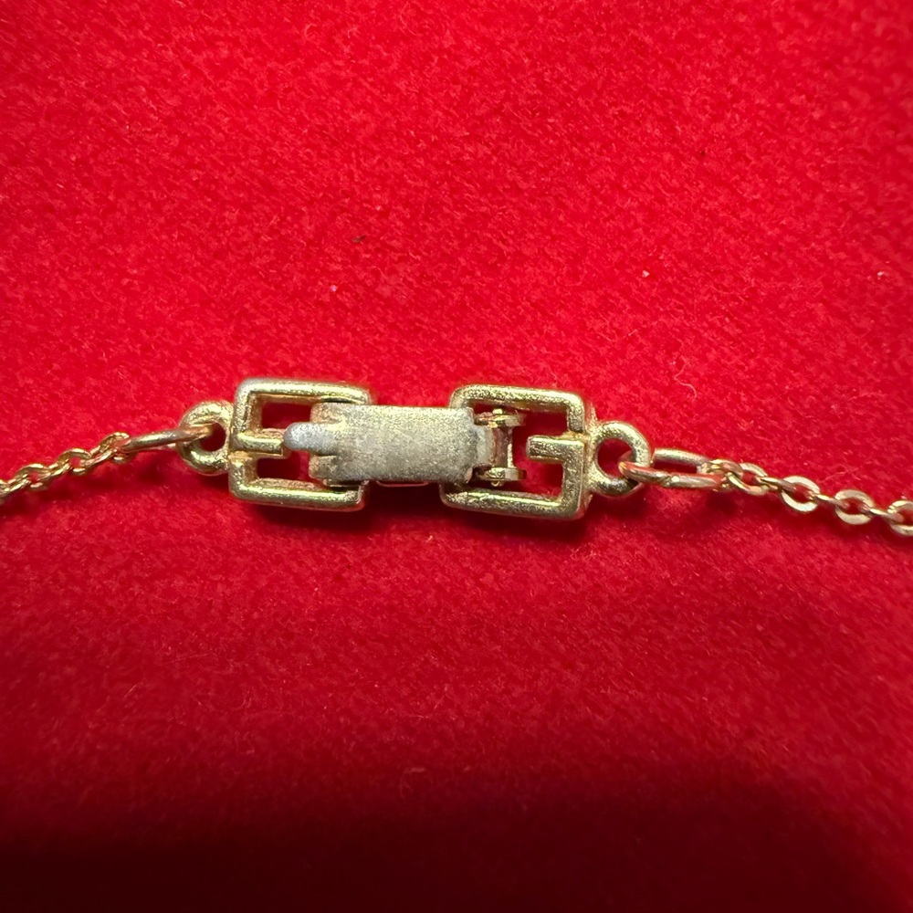 Givenchy Vintage Gold Tone Pendant Necklace with COA - Picture 6 of 7
